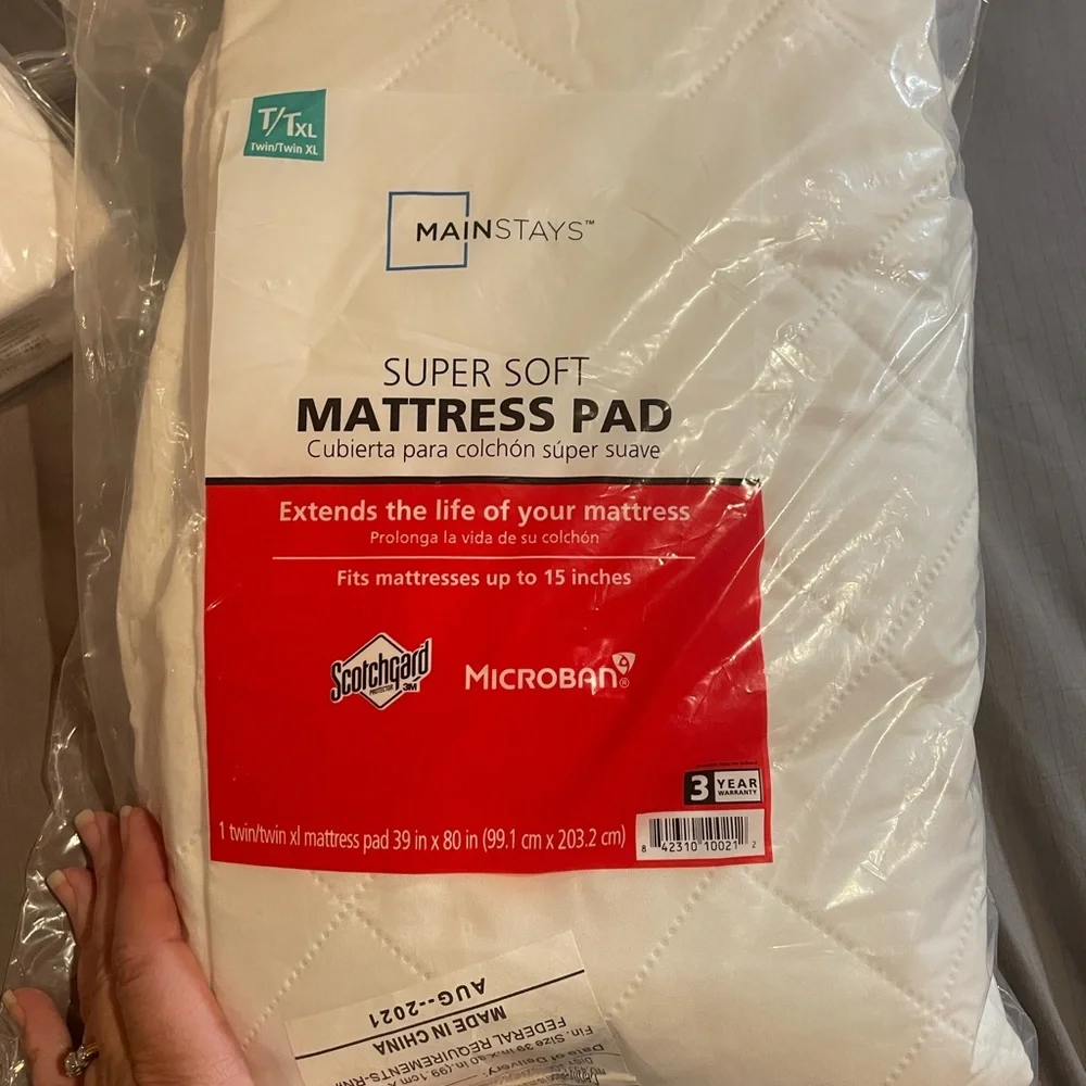 Mainstays White Soft Microfiber‎ Sheet Set & Soft Mattress Pad, NWT, Size T/Txl